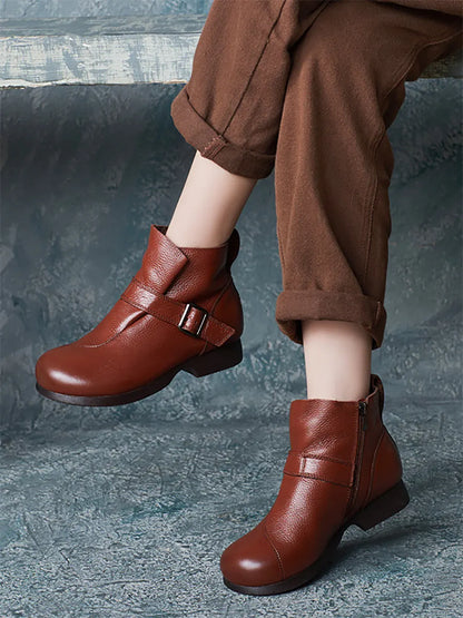 Subtly Elegant Boots with a Refined Vintage Look