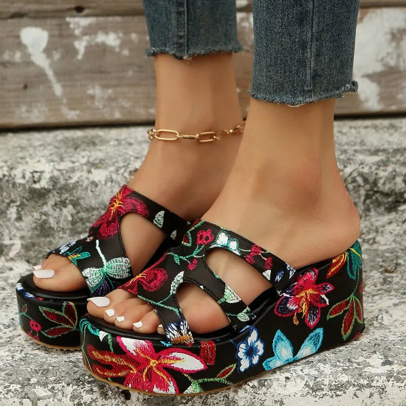 Elegantly Styled Shoes for Everyday Wear