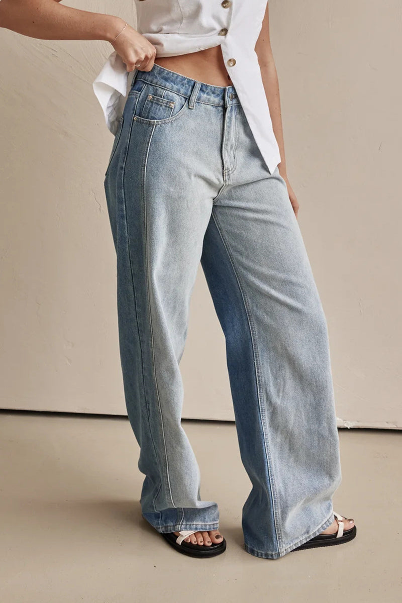 Distressed Contrast High Waist Loose Denim Jeans