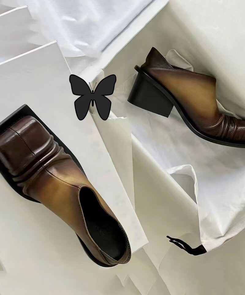 Classic Vintage Heels with a Flattering Fit