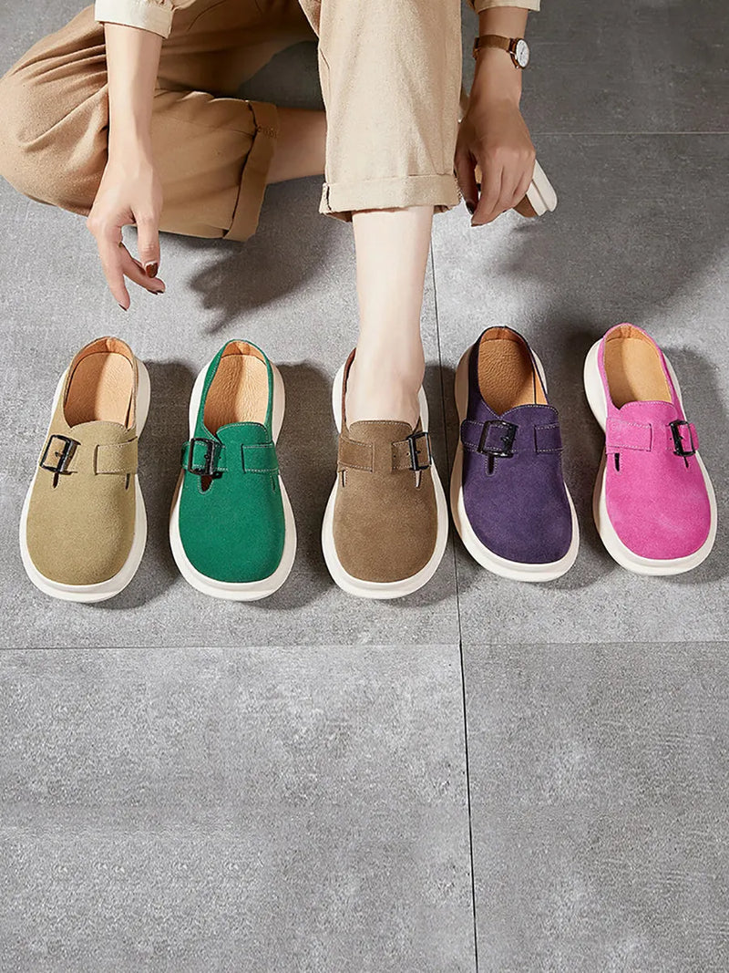 Casually Elegant Slippers with a Refined Edge