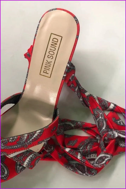 Casually Elegant Heels with a Refined Edge