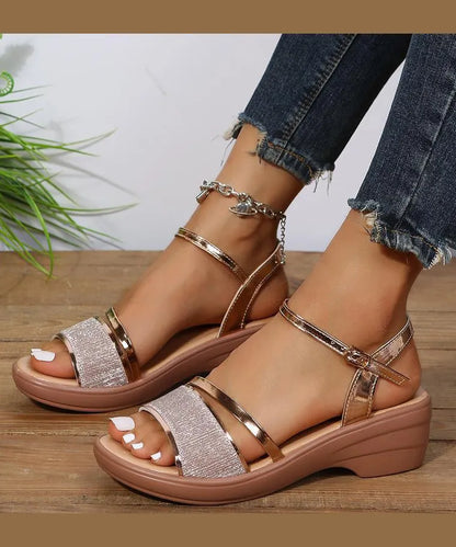 Classic Vintage Heels with a Flattering Fit