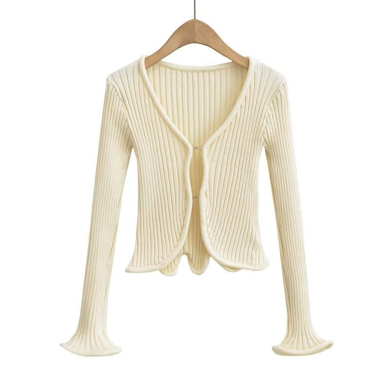 White Autumn Short Knitted Cardigan Sweater Coat for – Stylish and Cozy Outerwear