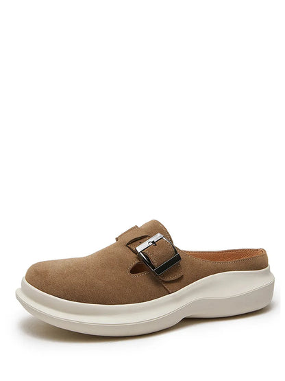 Casually Elegant Slippers with a Refined Edge