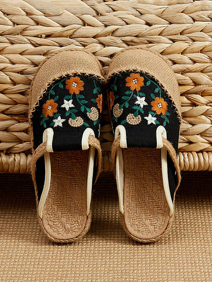 Finely Styled Slippers with a Classic Vintage Look