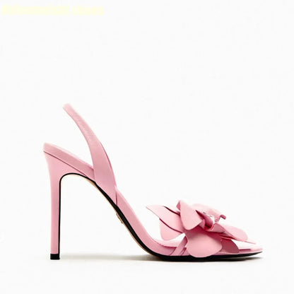 Vintage Style Sandals with a Modern Fit