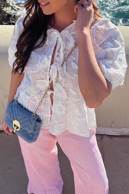 Sweet Lace Frenulum With Bow O Neck Tops