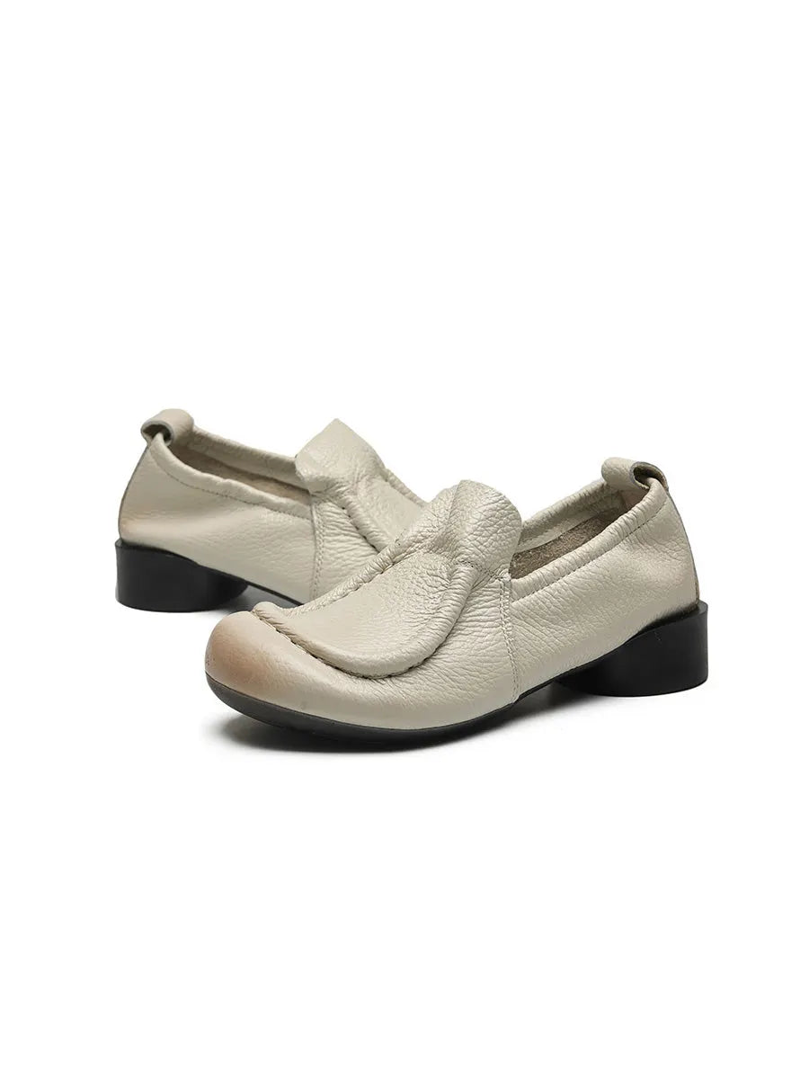 Classic Vintage Shoes with a Flattering Fit