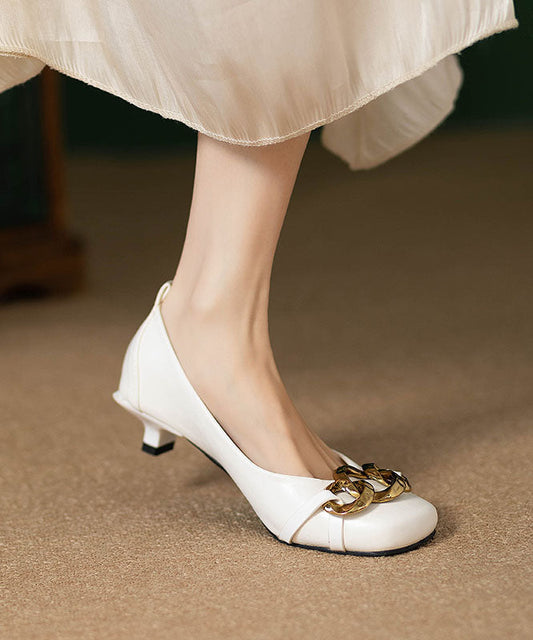 Finely Styled Heels with a Classic Vintage Look