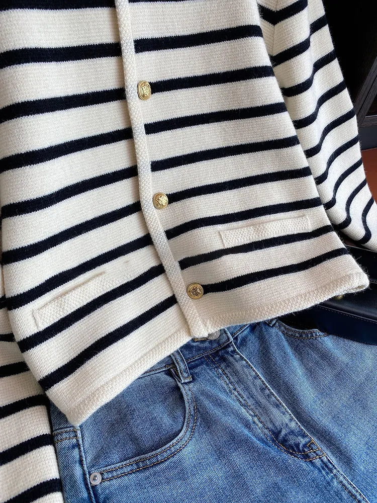 Sayla Cardigan