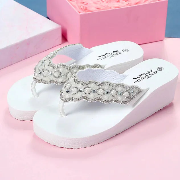 Subtly Elegant Slippers with a Refined Vintage Look