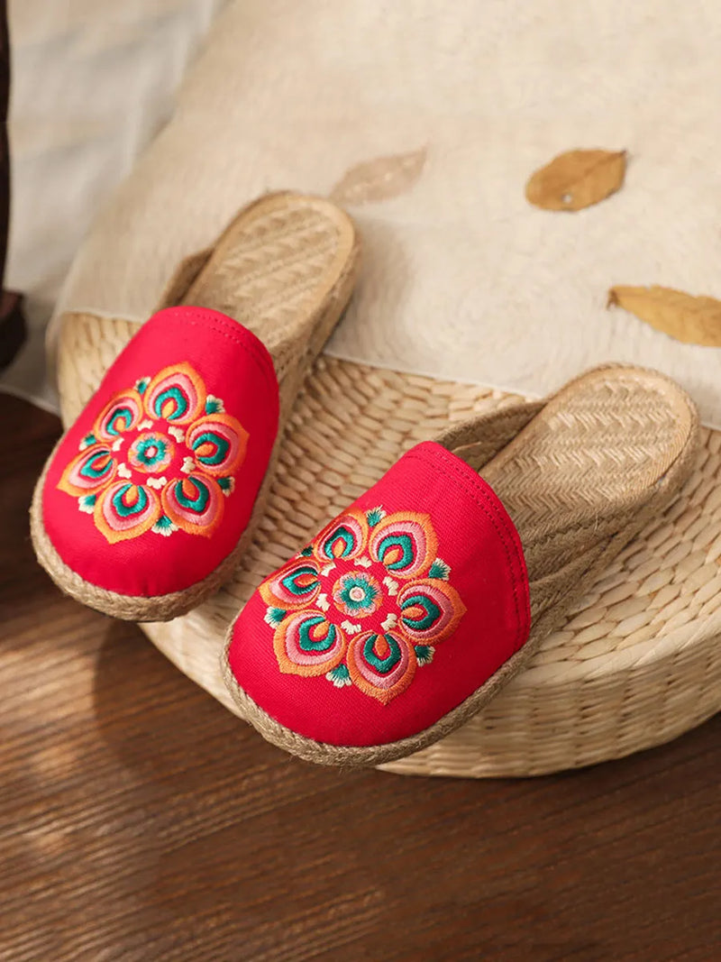 Classic Designed Slippers in a Timeless Cut