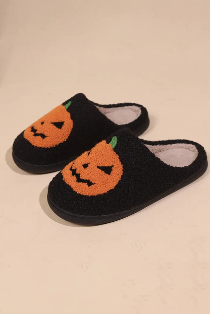 Effortlessly Elegant Slippers with a Timeless Design