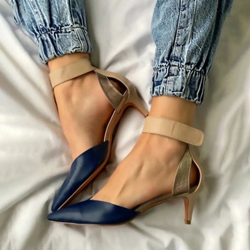 Casually Elegant Heels with a Refined Edge