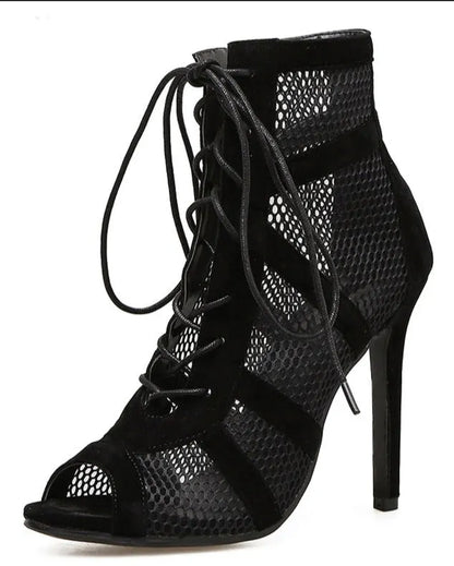 Sophisticated Heels with a Clean Classic Look