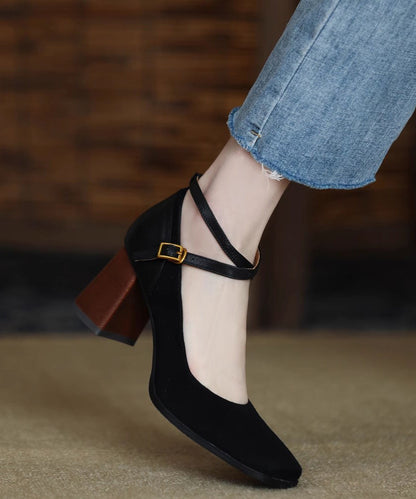 Finely Styled Heels with a Classic Vintage Look