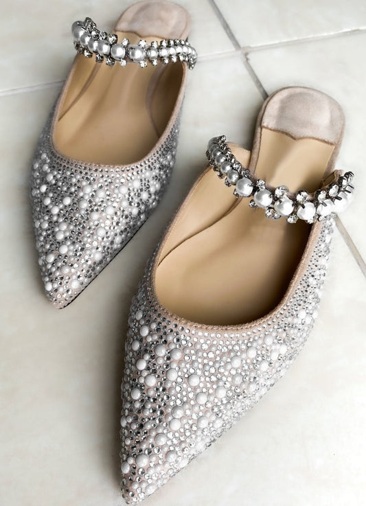 Classic Vintage Heels with a Flattering Fit