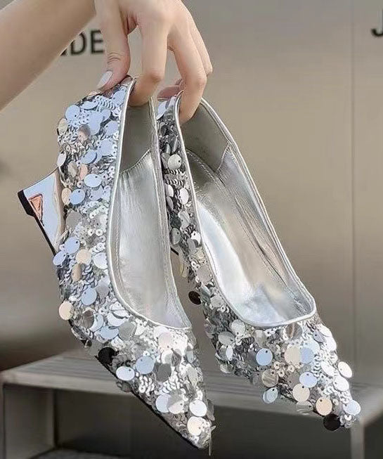 Casually Elegant Heels with a Refined Edge