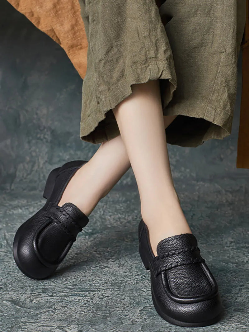 Elegantly Styled Shoes for Everyday Wear