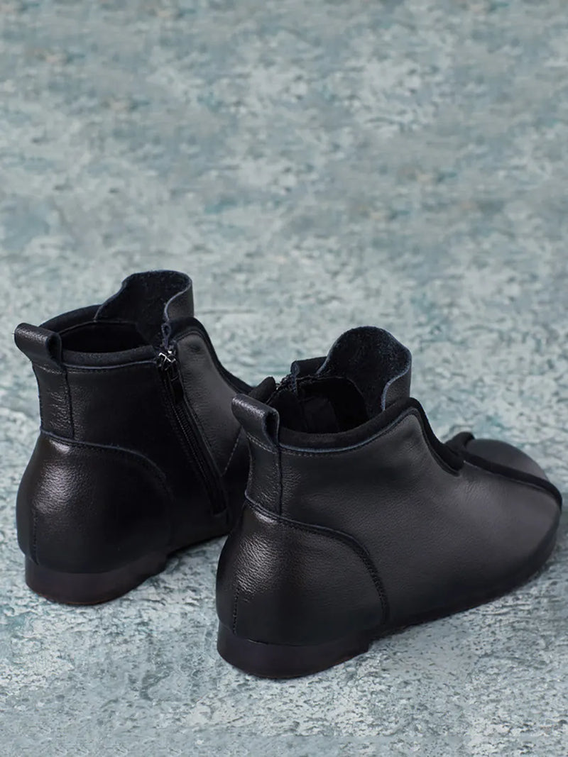 Classic Vintage Boots with a Flattering Fit