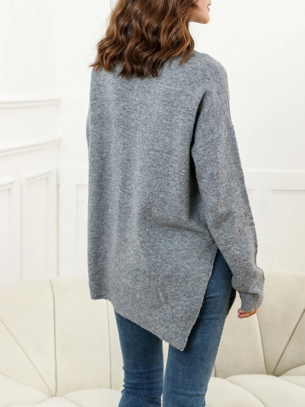 JO | Elegant sweater with side slits