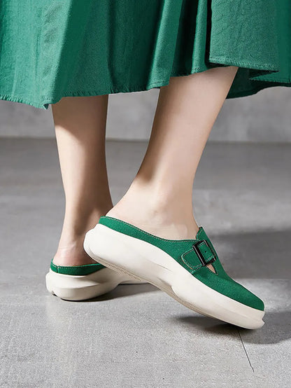 Casually Elegant Slippers with a Refined Edge
