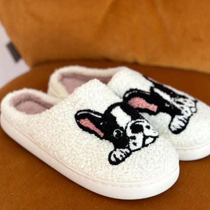 Classic Designed Slippers in a Timeless Cut