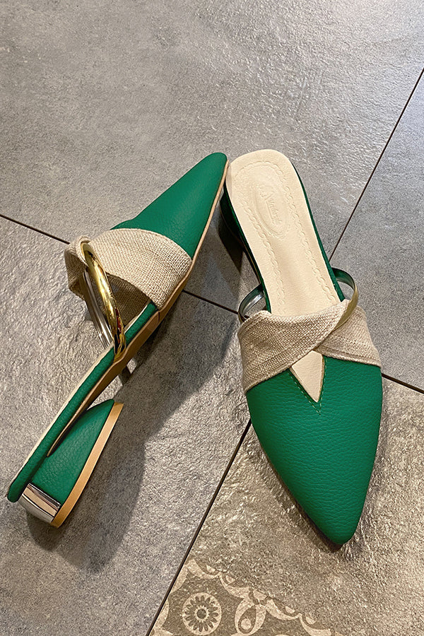 Classic Designed Shoes in a Timeless Cut
