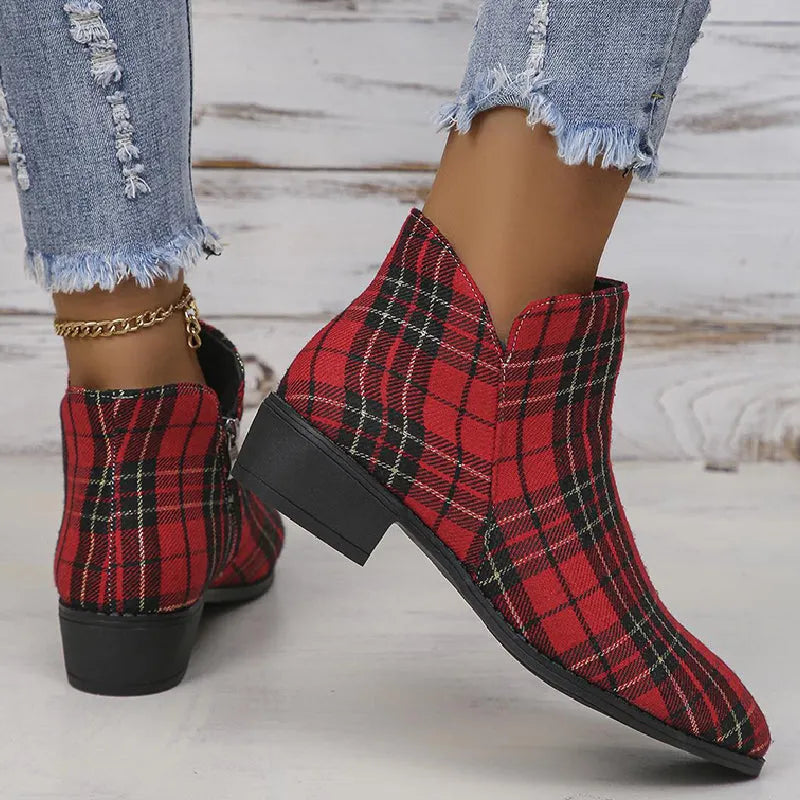 Classic Designed Shoes in a Timeless Cut