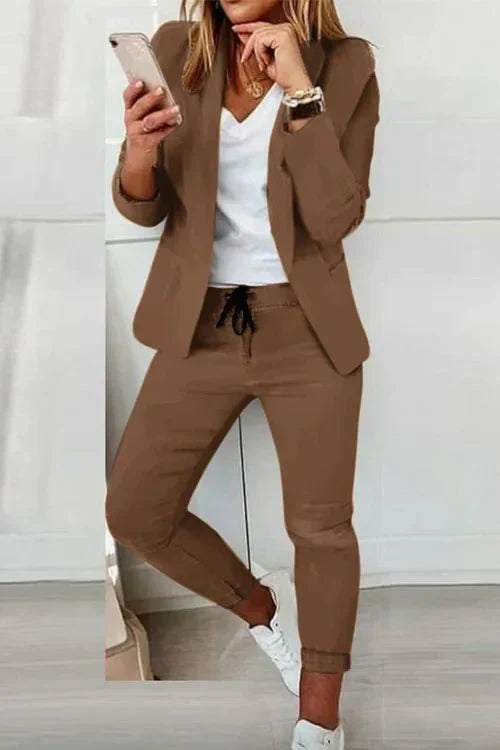 JO | Long-sleeved blazer and trousers