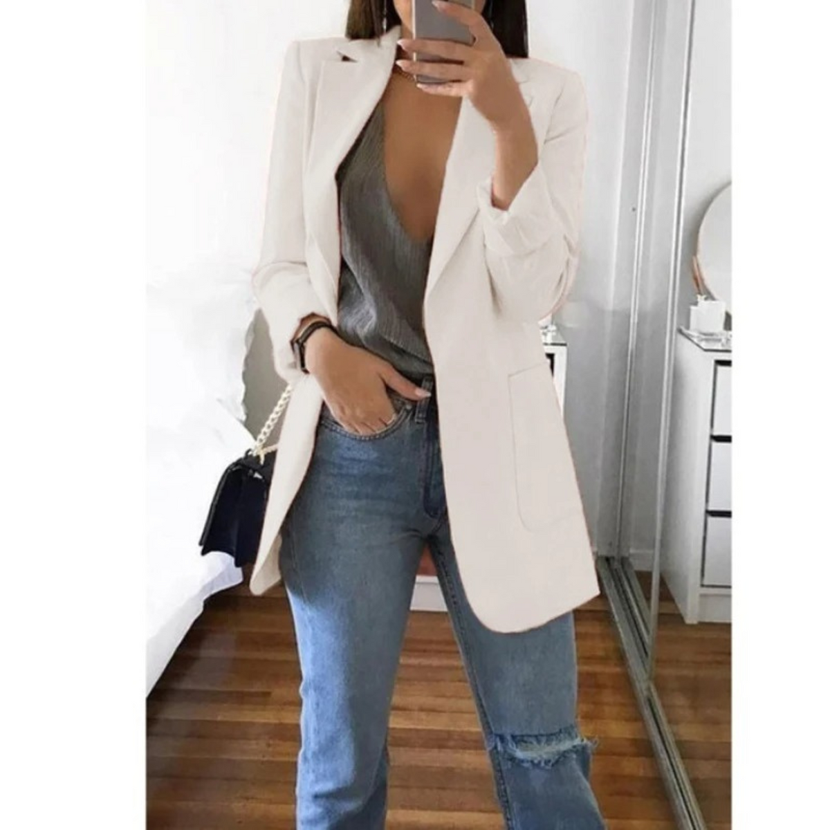 JO | Stylish pocket blazer for women