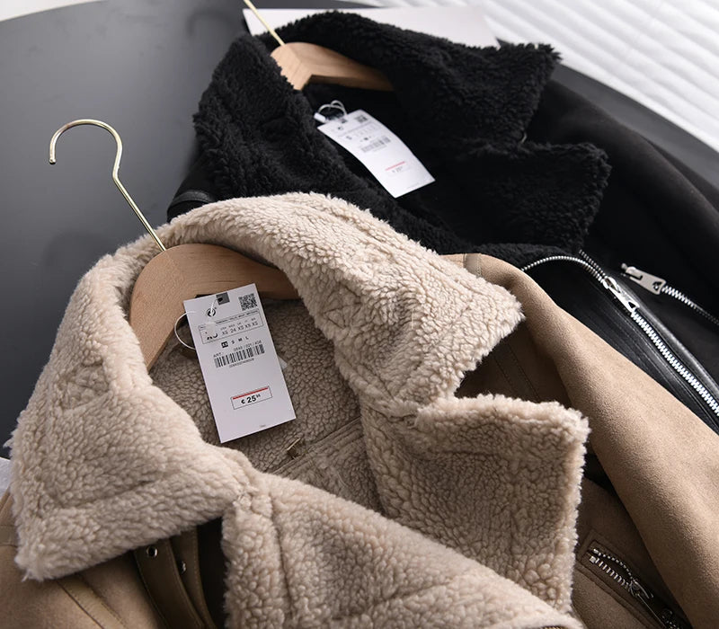 JO | Modern and versatile winter coat