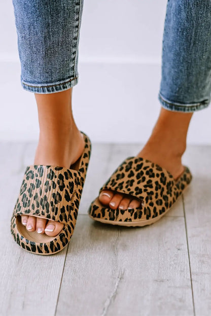 Classic Vintage Slippers with a Flattering Fit
