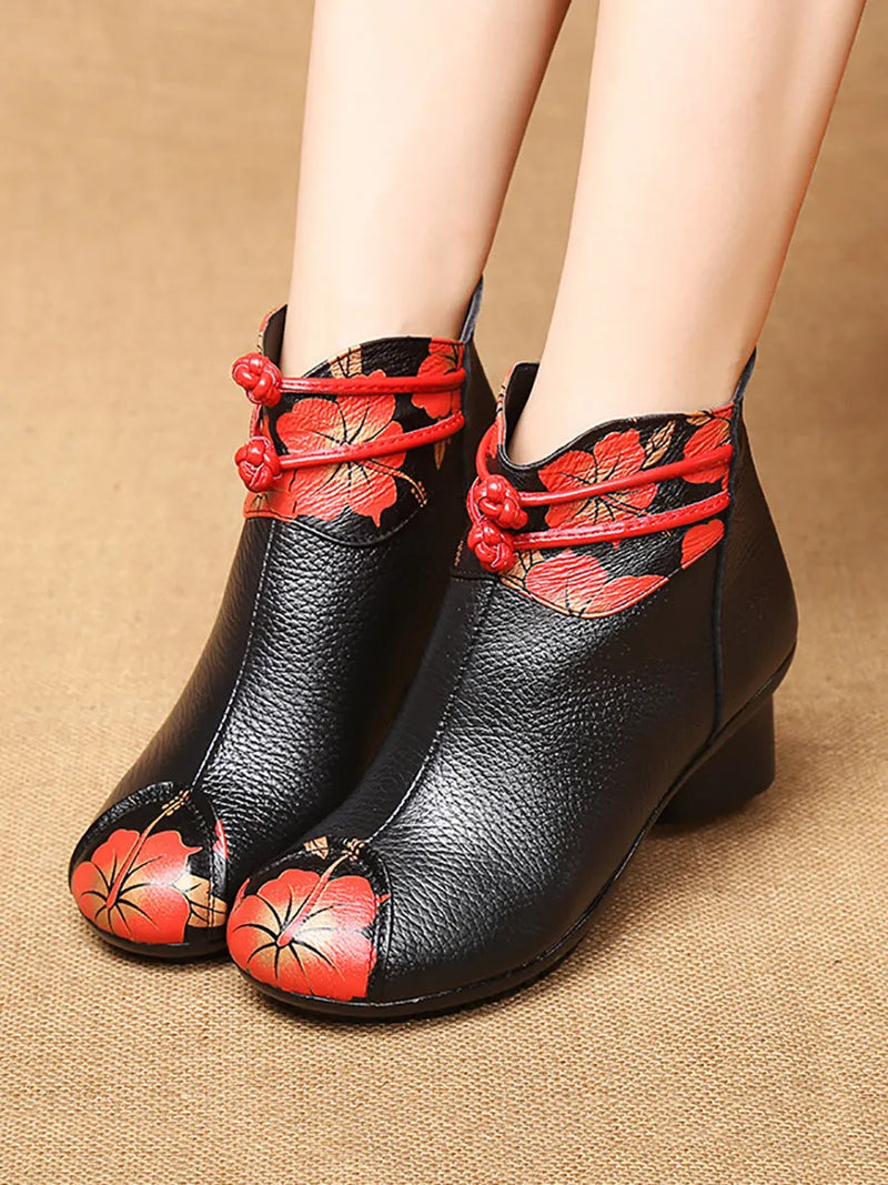 Finely Styled Boots with a Classic Vintage Look