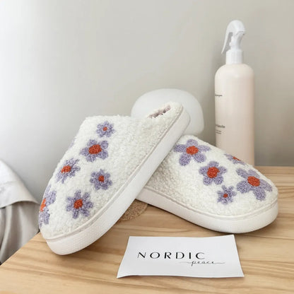 Finely Styled Slippers with a Classic Vintage Look