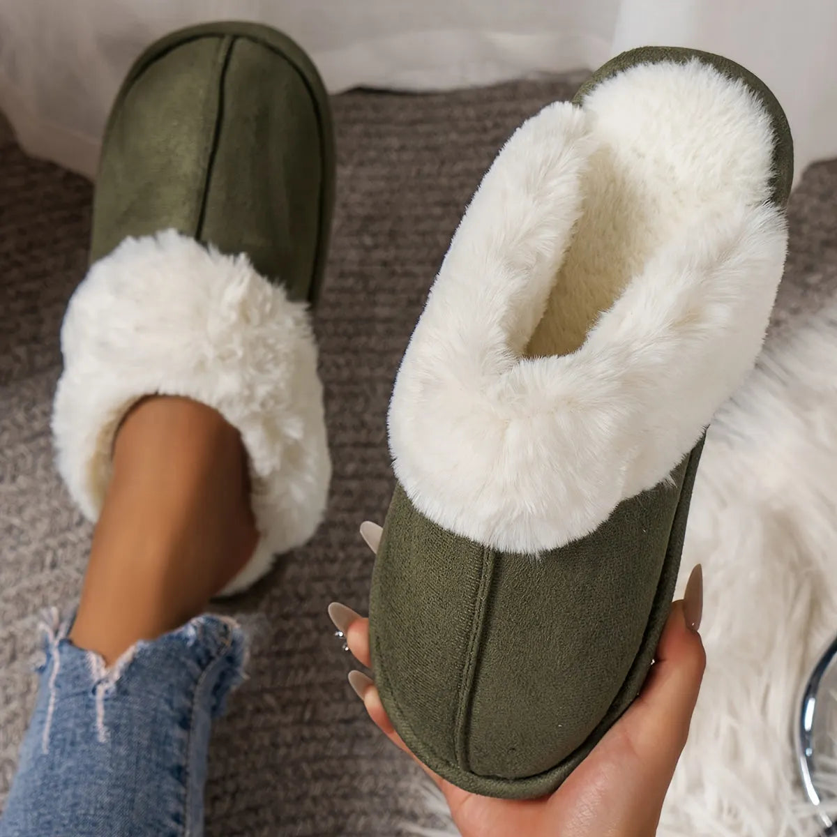 Classic Designed Slippers in a Timeless Cut