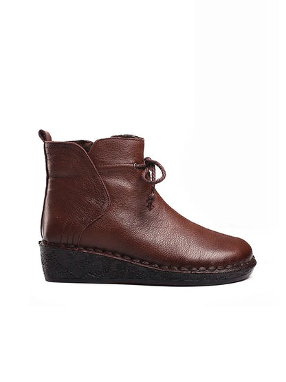 Finely Styled Boots with a Classic Vintage Look