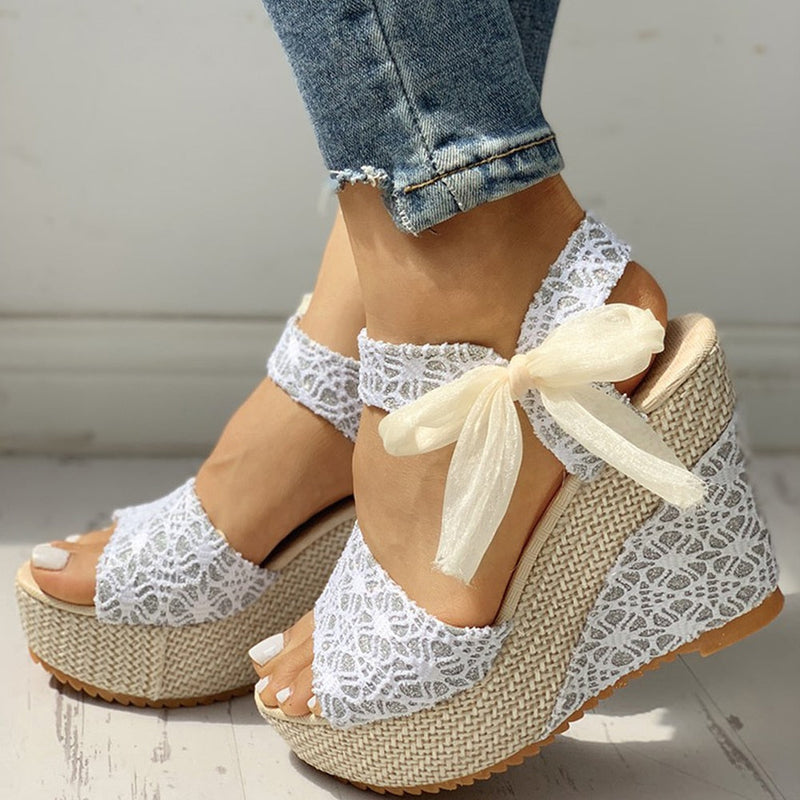 Finely Styled Heels with a Classic Vintage Look