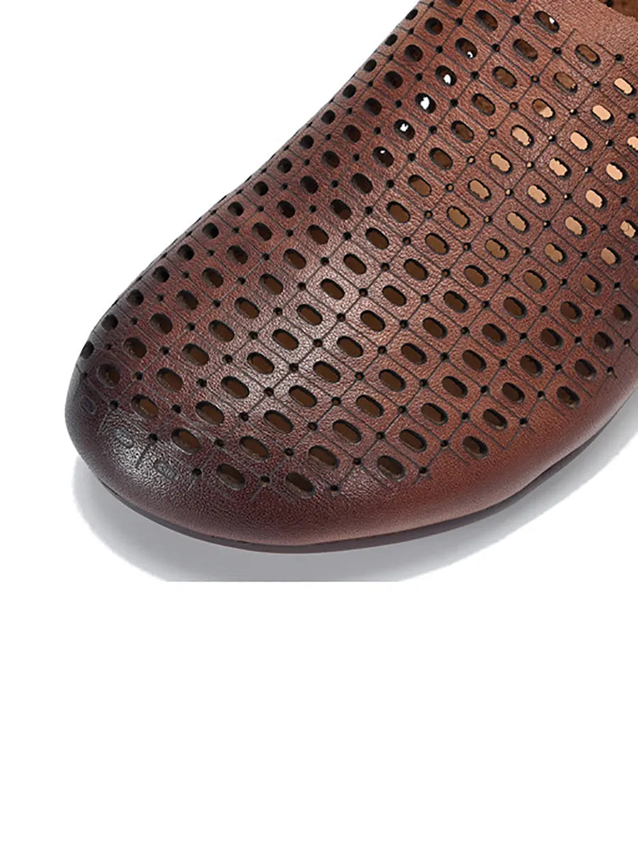 Finely Styled Sandals with a Classic Vintage Look