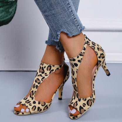 Elegantly Styled Shoes for Everyday Wear