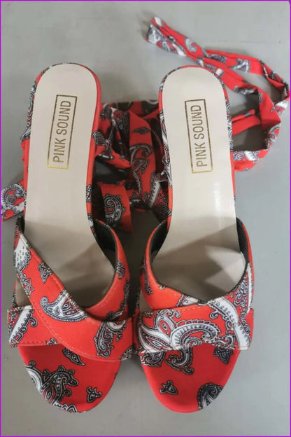 Vintage Inspired Heels with a Contemporary Edge