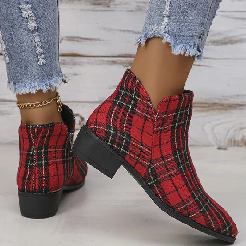 Classic Designed Shoes in a Timeless Cut