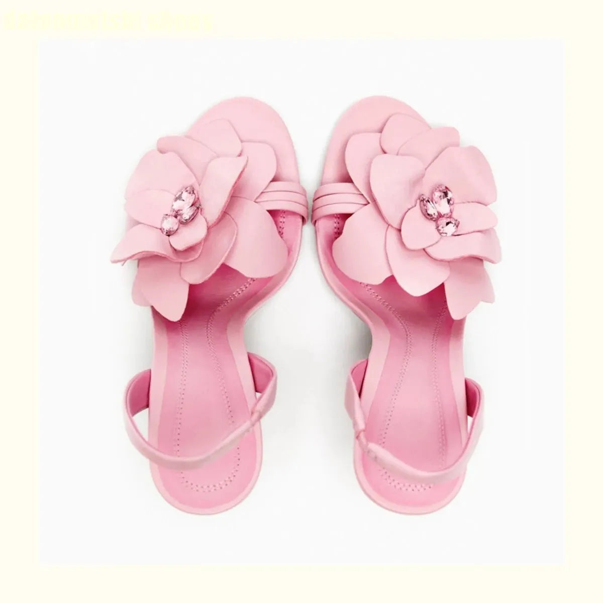 Classic Designed Sandals in a Timeless Cut