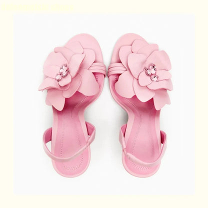 Vintage Style Sandals with a Modern Fit