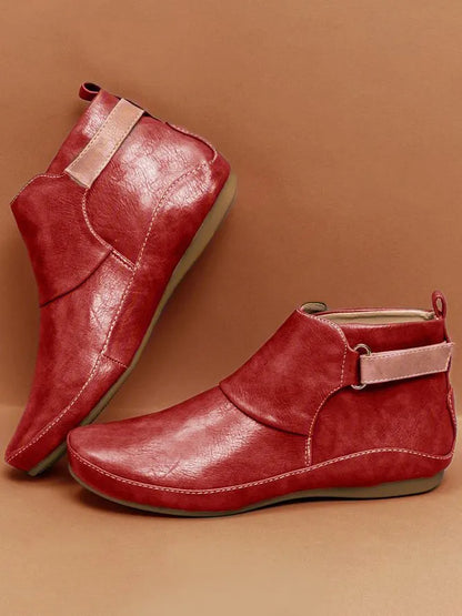 Finely Styled Boots with a Classic Vintage Look
