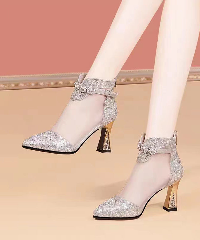Finely Styled Boots with a Classic Vintage Look