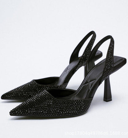 Casually Elegant Heels with a Refined Edge