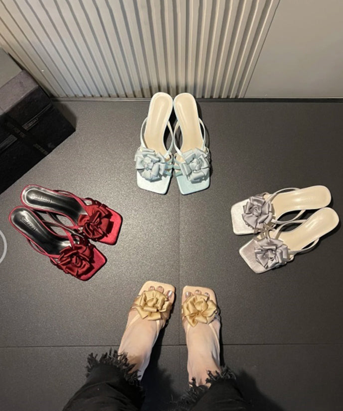 Subtly Elegant Heels with a Refined Vintage Look