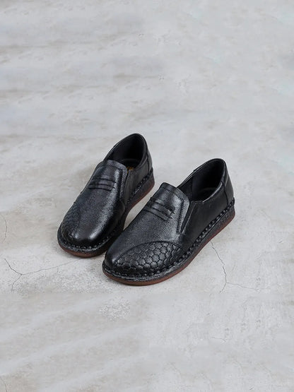 Classic Designed Shoes in a Timeless Cut